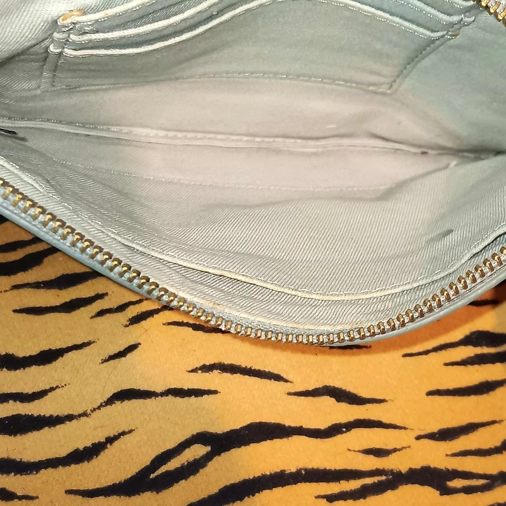Fossil Pebbled Leather Wristlet Clutch - Picture 5 of 6